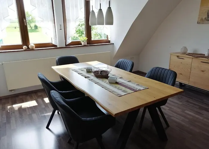 Moderne Und Ruhige *